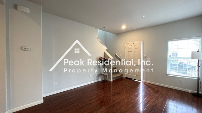 Building Photo - 3 br, 2.5 bath House - 8084 Weeping Willow Ln