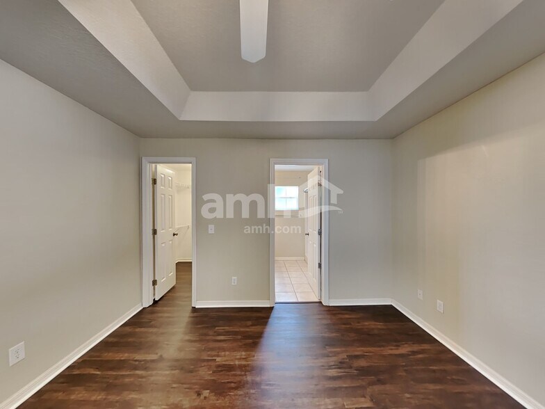 Building Photo - 3244 Grand Pines Dr