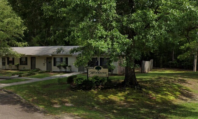 Primary Photo - 30774 Hwy 17