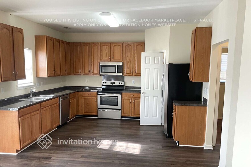 Building Photo - 9505 Constitution Hall Dr