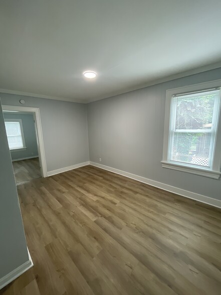 Building Photo - 5538 Montgomery Rd