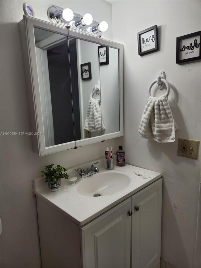 Building Photo - 11301 SW 200th St