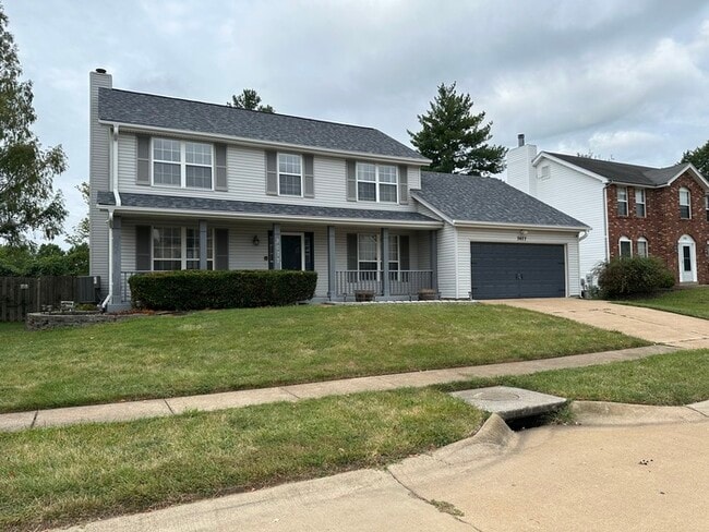Building Photo - Beautiful 4Bedroom 2.5 bath 2 Car Garage I...