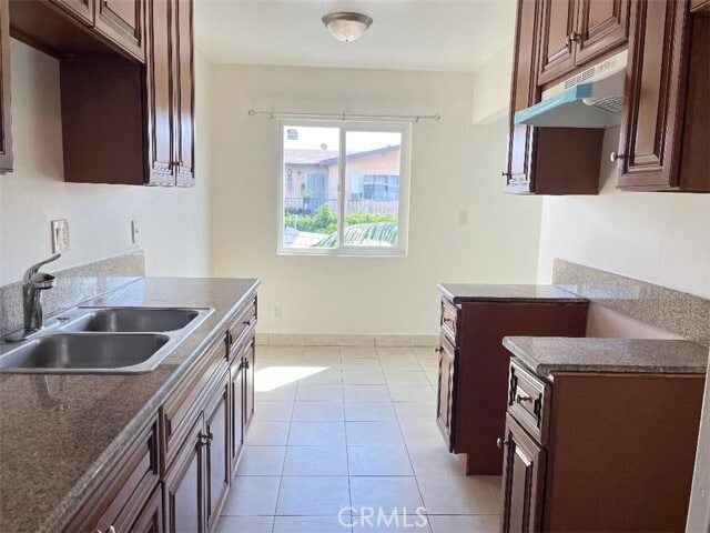 Building Photo - 9544 Los Angeles St