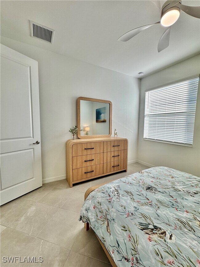 Building Photo - 5376 Fancourt Links Wy