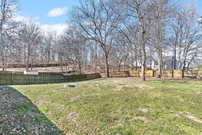 Building Photo - 3832 Cannondale Dr