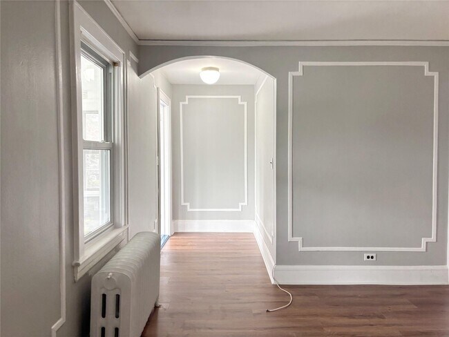 Building Photo - 122 Lispenard Ave