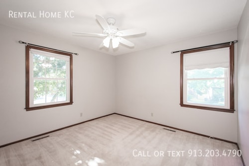 Building Photo - 1835 S Abbey Cir