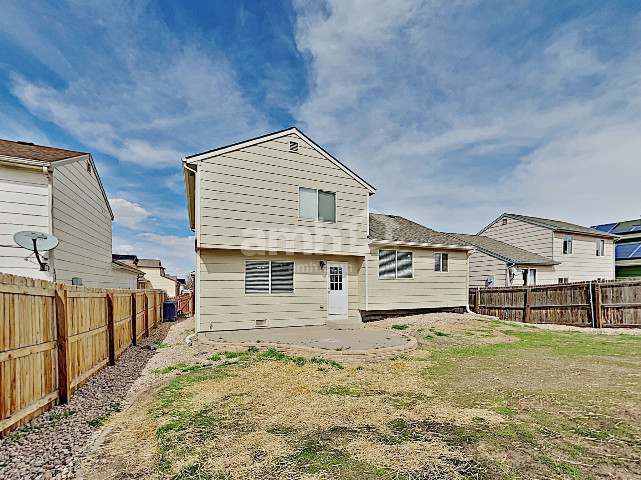 Building Photo - 14592 E 52nd Ave