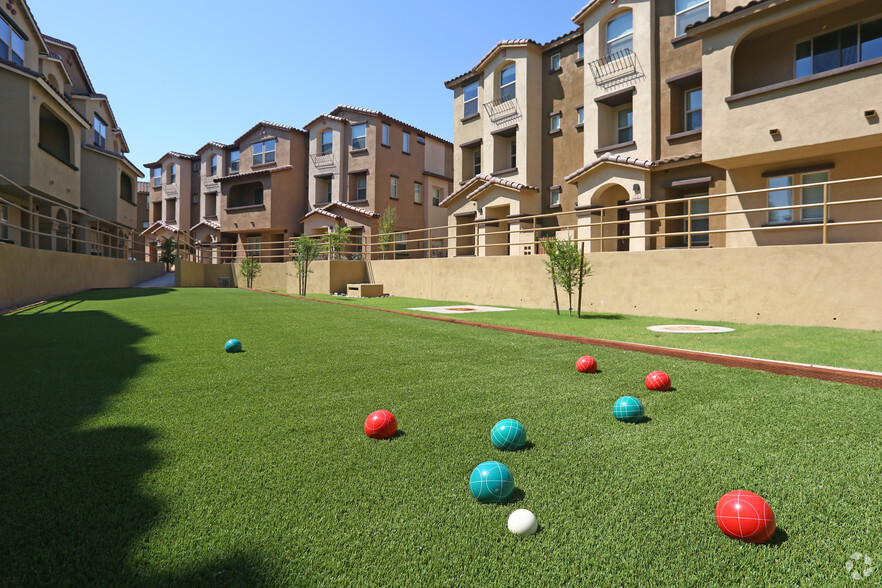 Primary Photo - Luxury Townhomes at Park Tower