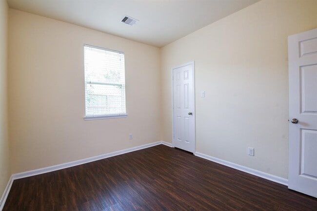Building Photo - 12402 Rosemary Bend Ln