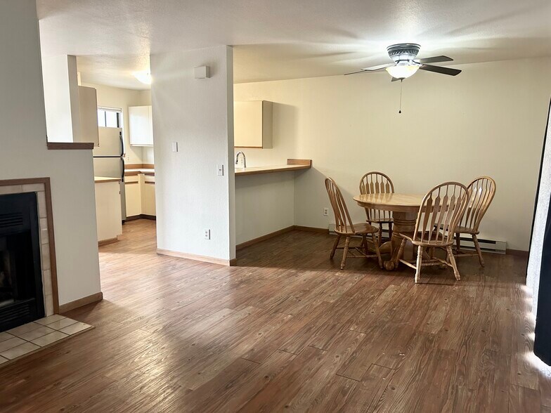 Dining - 3420 Granger Ave S