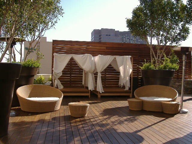 Building Photo - 1160 Mission St