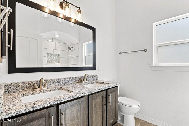 Building Photo - 15321 Promise Ct