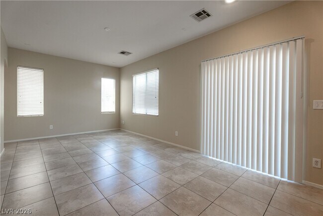 Building Photo - 944 Saffex Rose Ave