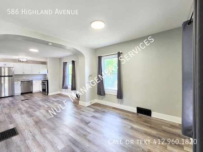 Building Photo - 586 Highland Ave