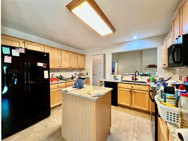 Building Photo - 3900 Chimney Rock Dr