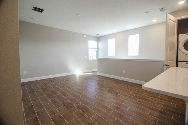 Building Photo - 10159 Hasselmann Aly