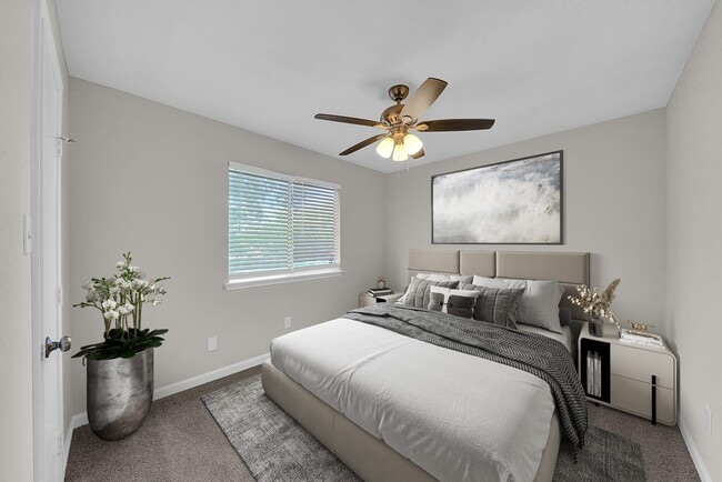 Building Photo - 16922 Nicole Ln