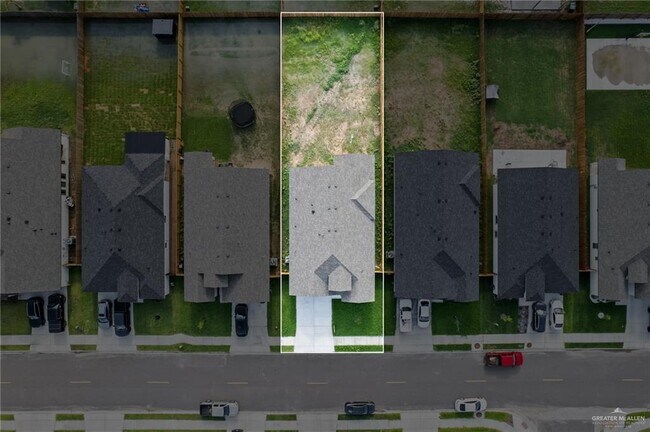 Building Photo - 33 S Markland Ave
