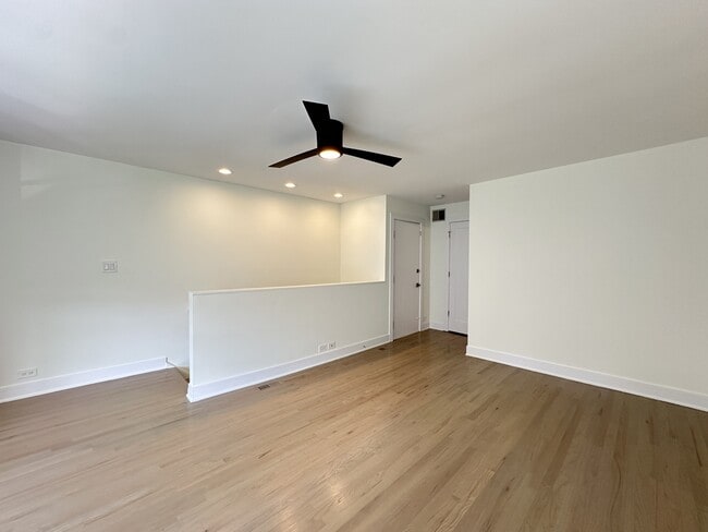 Building Photo - 949 W Grace St