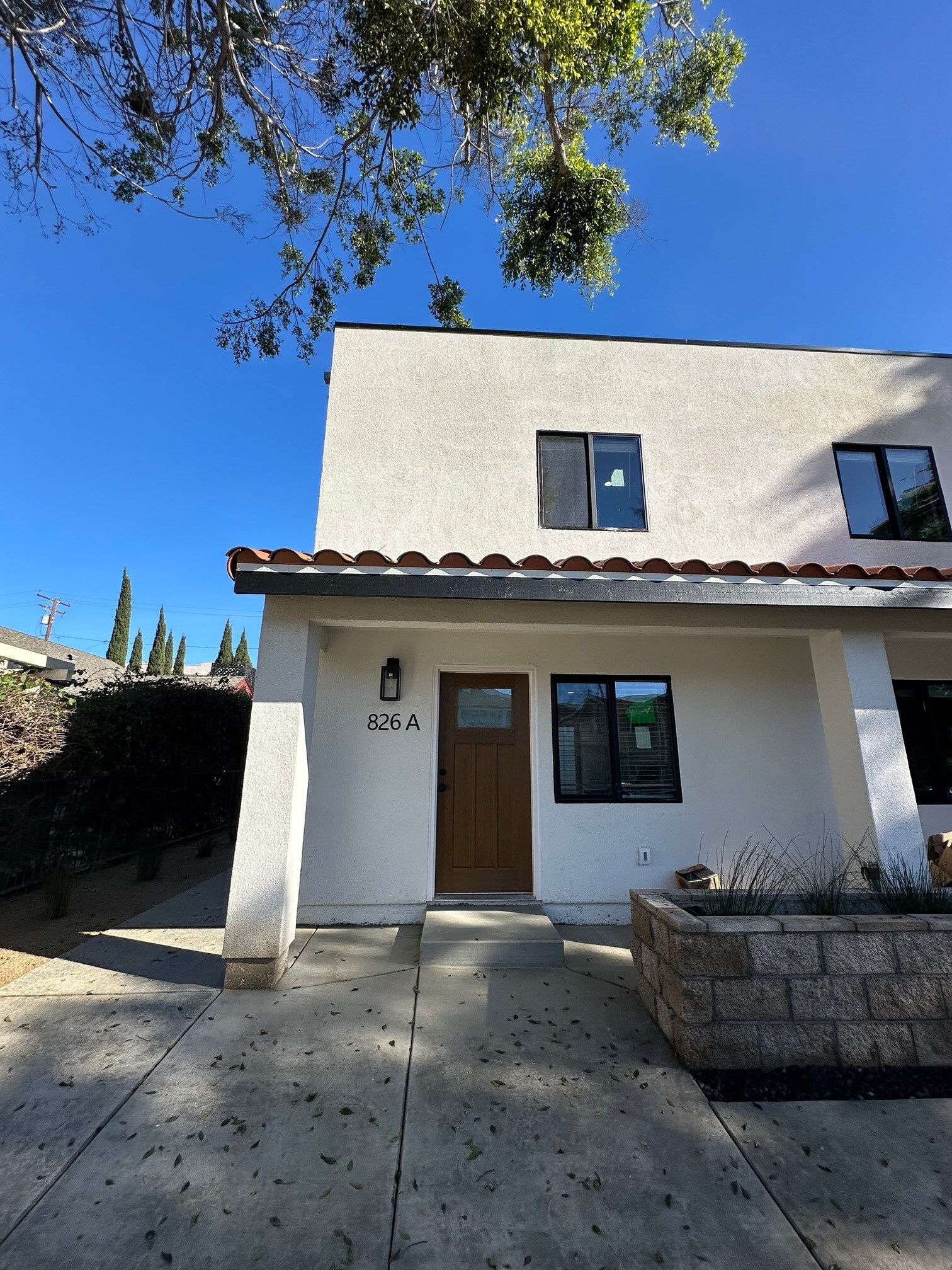 Building Photo - 826 Rose Ave