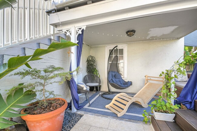 Building Photo - 412 El Prado