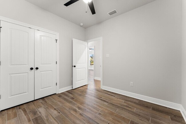 Building Photo - 35 Natureview Wy