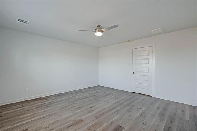 Building Photo - 3506 Contempo Dr