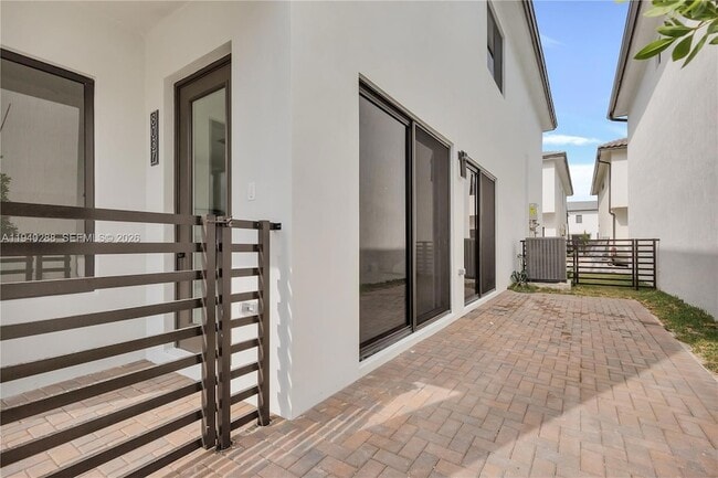 Building Photo - 8037 NW 42nd St