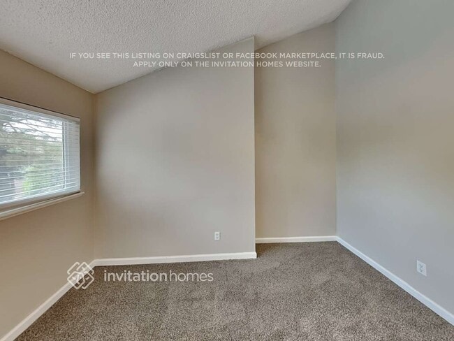 Building Photo - 18953 E Kent Cir