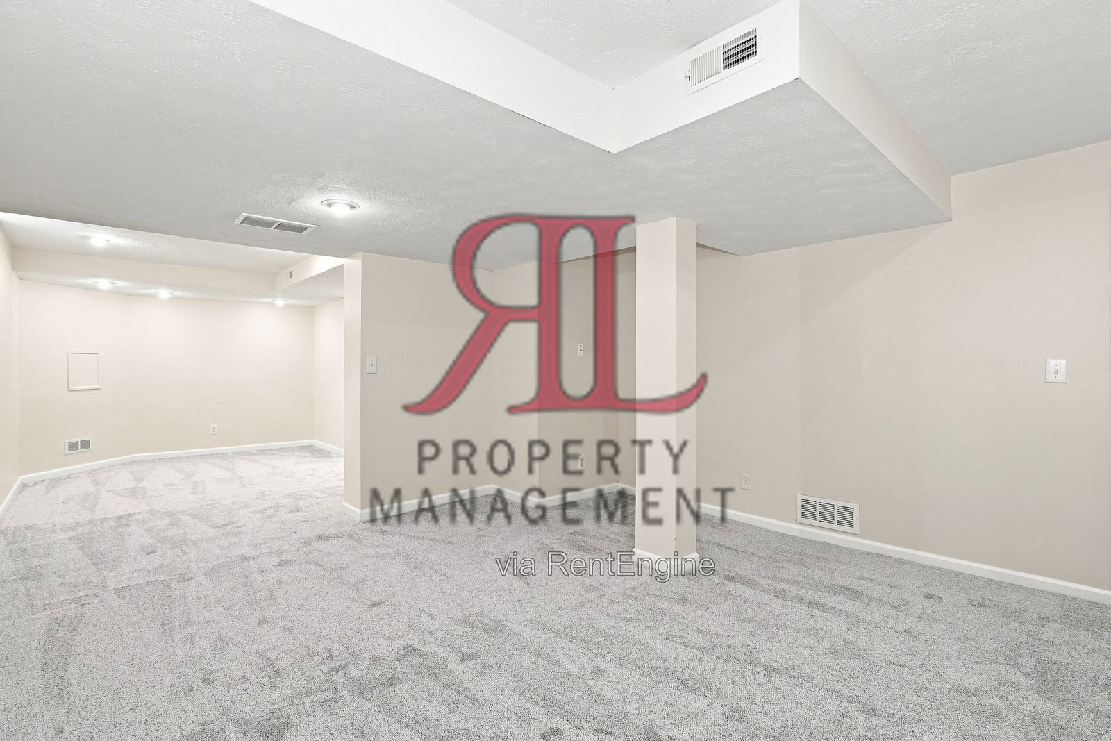Building Photo - 6058 Northcliff Ct