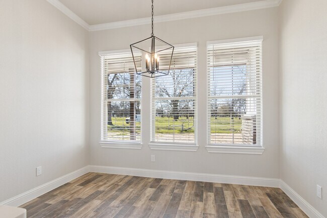 Building Photo - 1610 Newgulf Dr