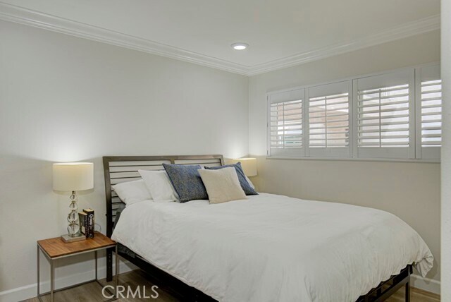 Building Photo - 5500 Paseo Del Lago W