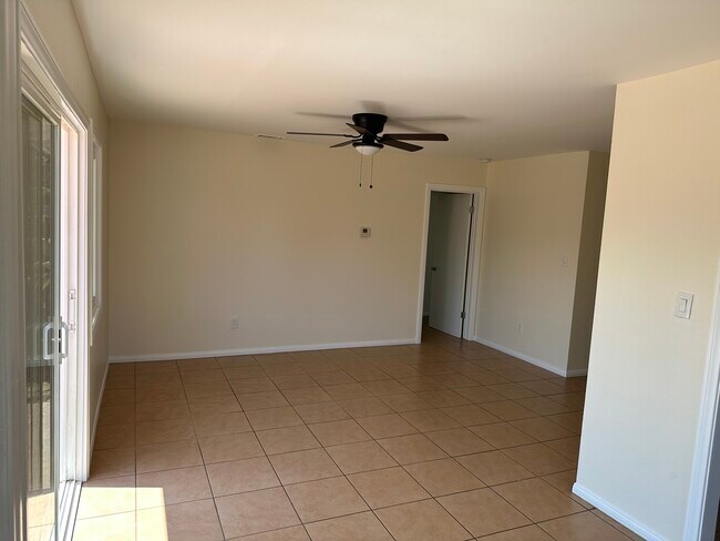 Building Photo - 3979 Mount Everest Blvd