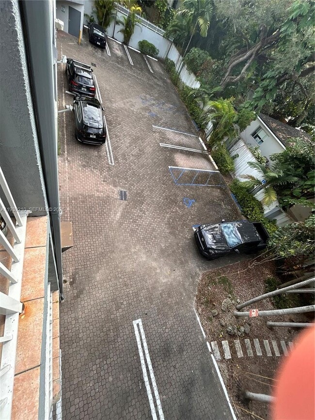 Building Photo - 2734 Bird Ave