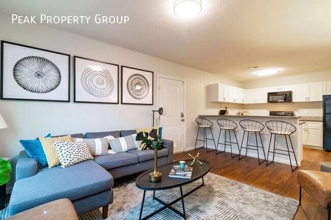 Building Photo - 258 Chittenden Ave