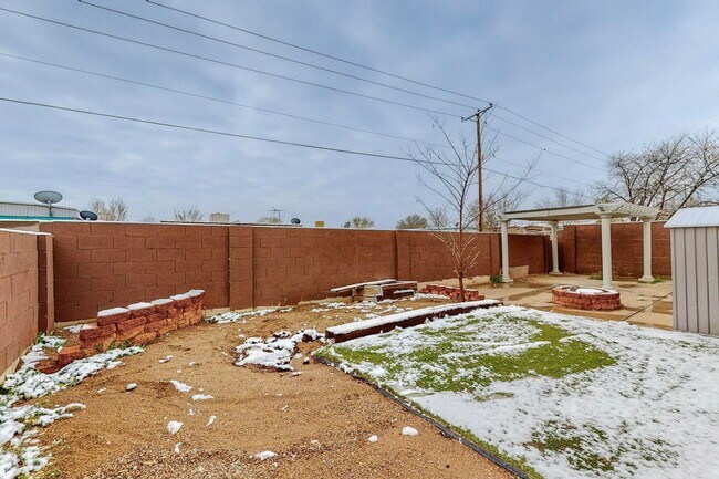 Building Photo - 9114 Schooner Rd NW