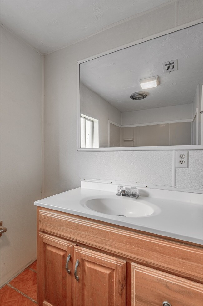 Building Photo - 1417 23rd St