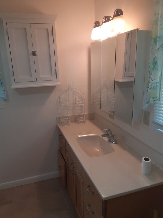 Building Photo - Adorable 2 Bedroom 1 Bath in Brooksville