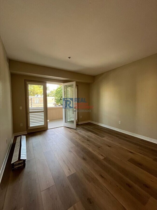 Building Photo - 2200 S University Blvd