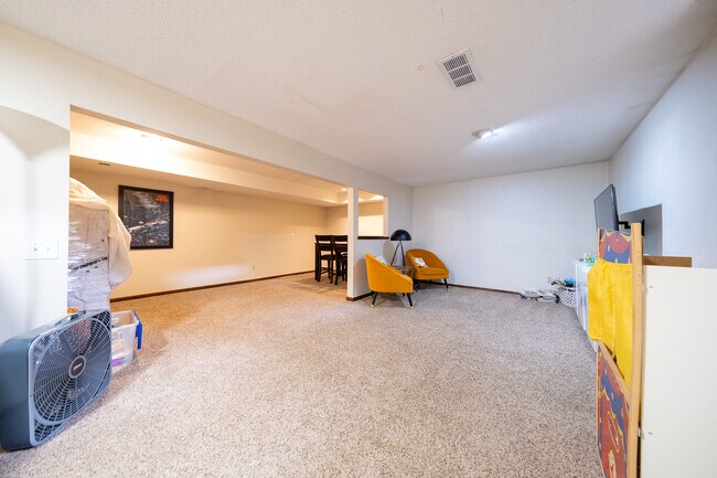 Building Photo - 8636 Aldrich Ave S