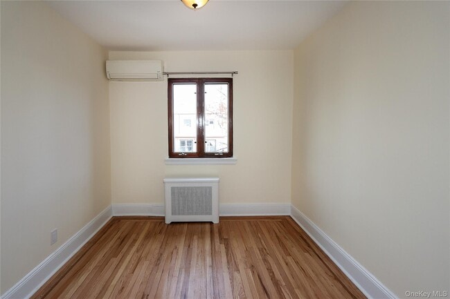 Building Photo - 67-47 Kessel St