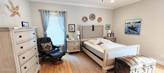 Building Photo - 503 Waight St