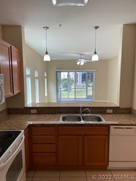 Building Photo - 403 Bouchelle Dr