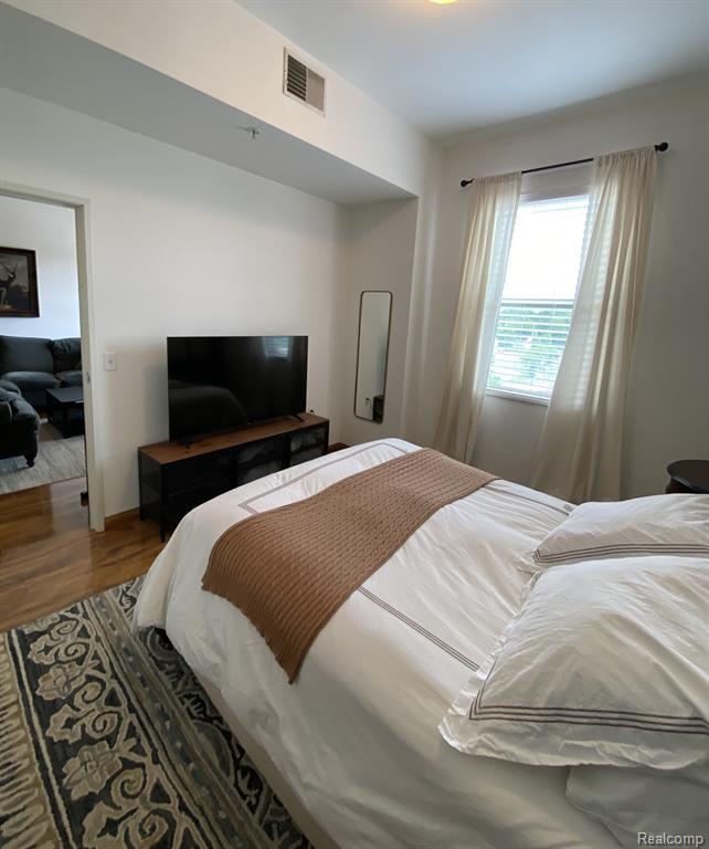 Building Photo - 134 N Leroy St