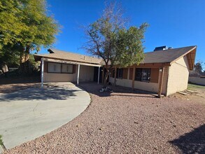 Building Photo - Lock in ($1850) off March 2026  if you move-in by Janaury 31st