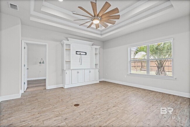 Building Photo - 21549 Yosemite Blvd