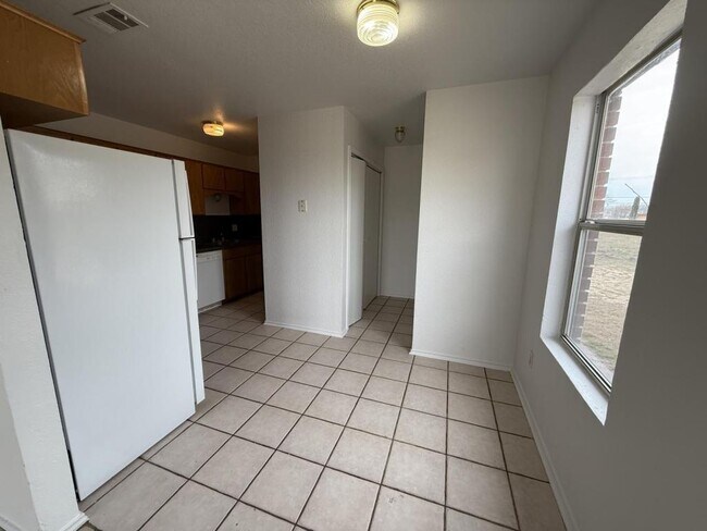 Building Photo - 1210 Industrial