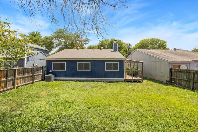 Building Photo - 4003 Sunrise Creek Dr